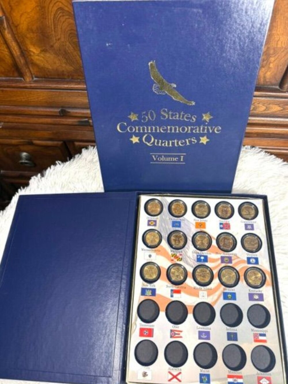 Vintage 50 States Commemorative Gold Layered Uncirculated Quarters Volume 1